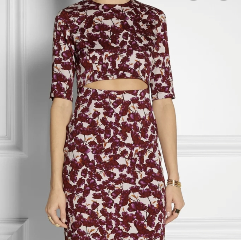 SUNO silk stretch cutout waist dress, size 6